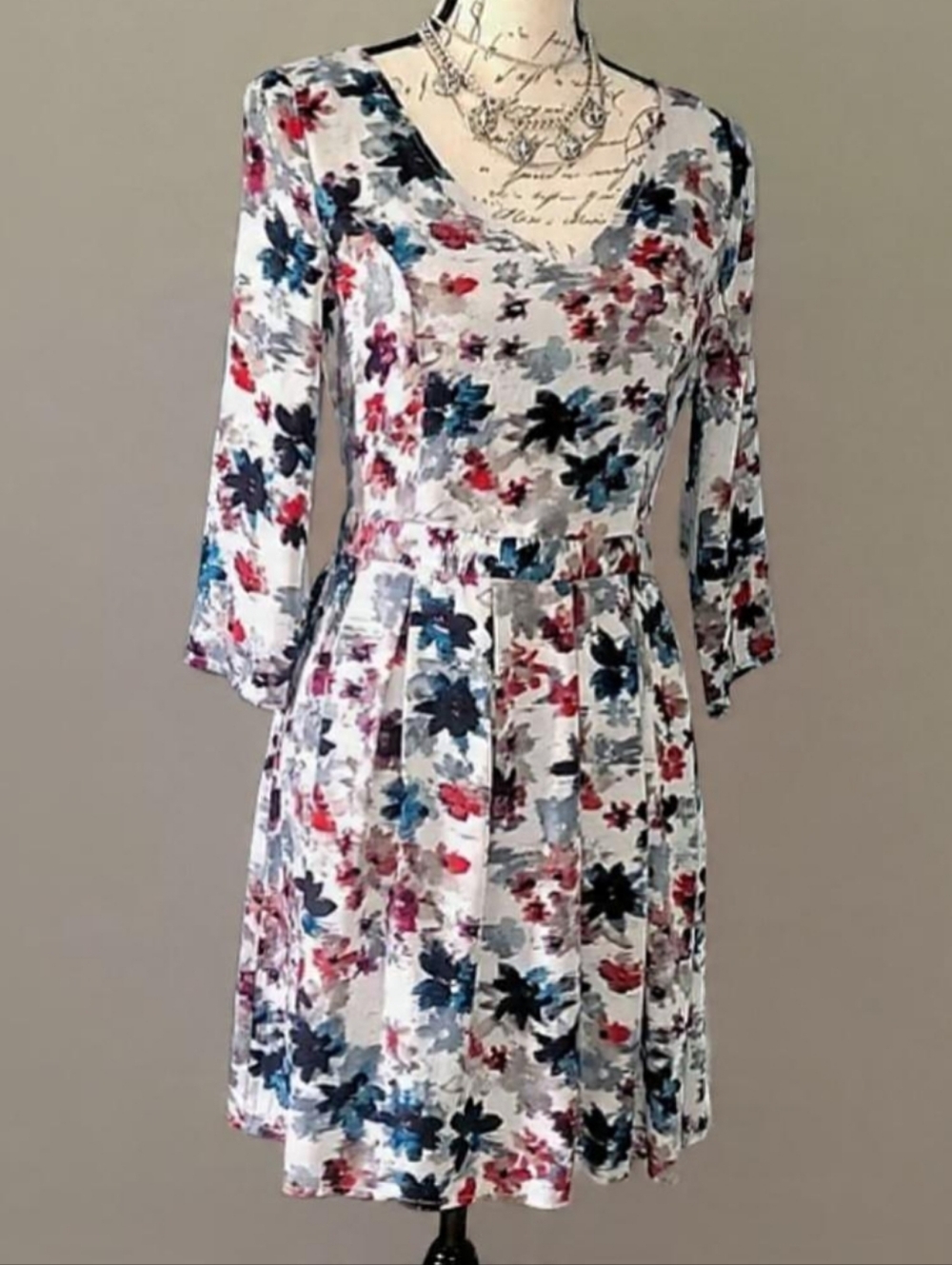 JACK BY BB DAKOTA FLORAL BACK OPEN DRESS🌺